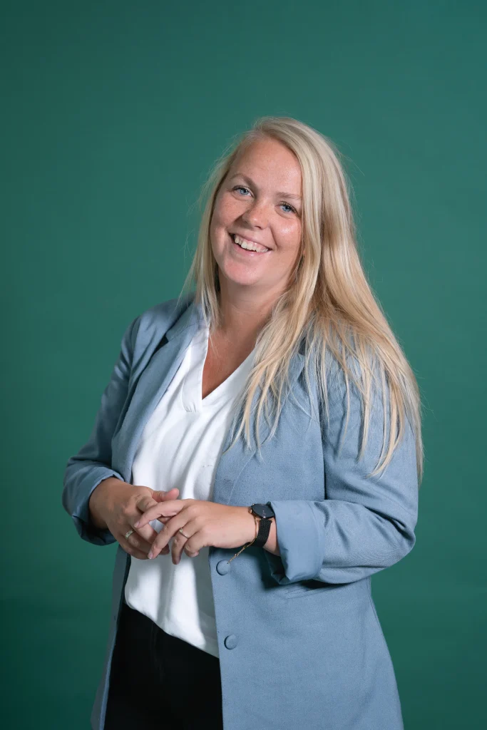 Barbara van der Breggen – Donker